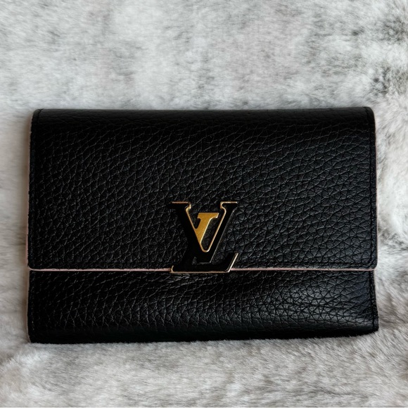 Louis Vuitton Capucines Compact Wallet - Black with Ballerina Pink Edging P0303